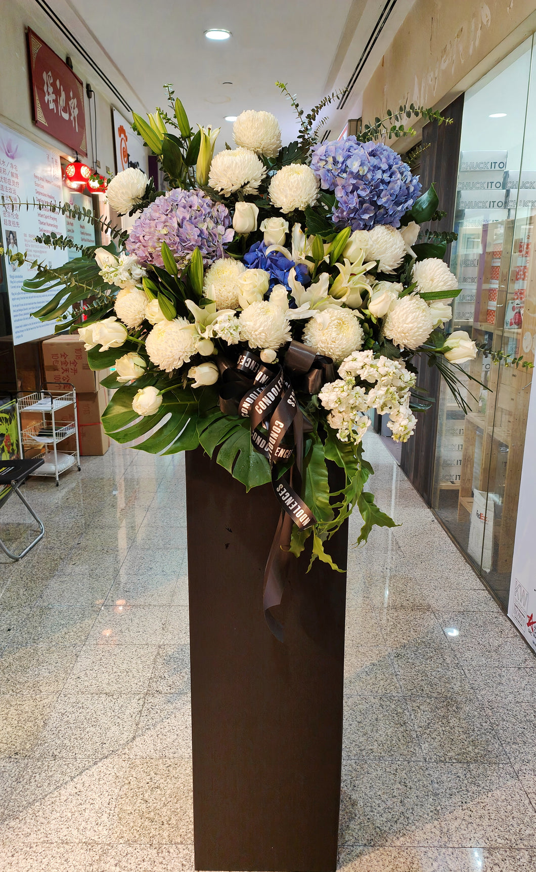 Condolence Flower 32