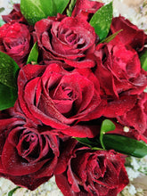 Load image into Gallery viewer, Roses bouquet