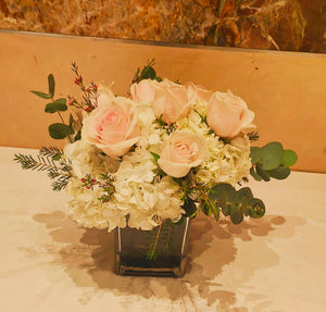 Flower table arrangement