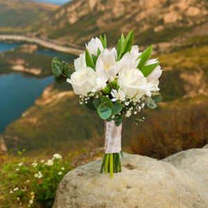 Bride of Love tulip with rose