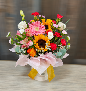 Flower table arrangement