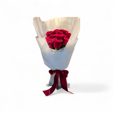Load image into Gallery viewer, Simple roses flower bouquet