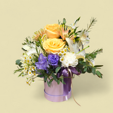Load image into Gallery viewer, Sunflower with roses box - Elegant Floral Gift Boutique