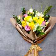 Image 5: Yellow roses with pink