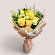 Image 6: Yellow roses