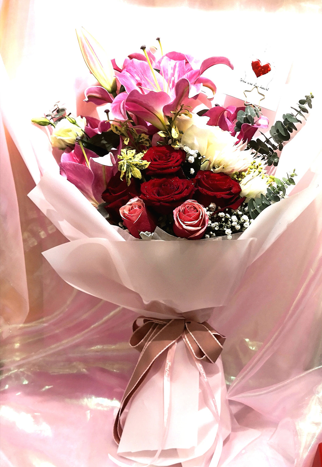 Lily mix bouquet - Elegant Floral Gift Boutique