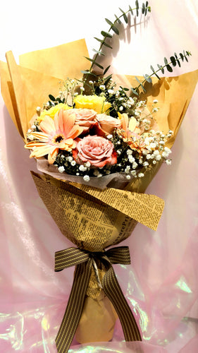 vintage feel Bouquet - Elegant Floral Gift Boutique