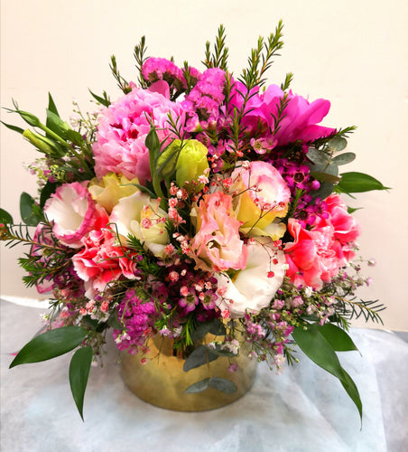 Table  Blooming spring - Elegant Floral Gift Boutique