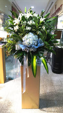 Load image into Gallery viewer, CFS-160 condolence Flower Stands - Elegant Floral Gift Boutique