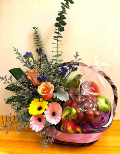 Fruit basket - Elegant Floral Gift Boutique