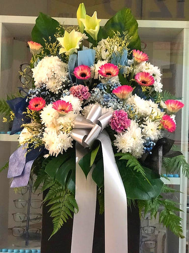 Condolence Flower - Elegant Floral Gift Boutique