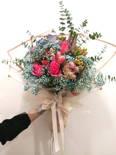 Special of the day bouquet - Elegant Floral Gift Boutique