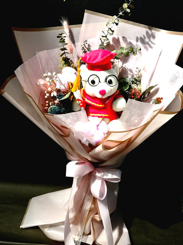 Grad bouquet - Elegant Floral Gift Boutique