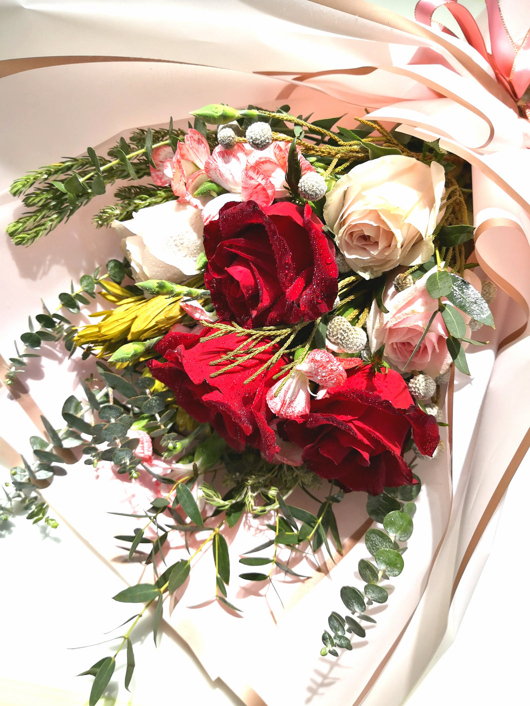 Love u - Elegant Floral Gift Boutique