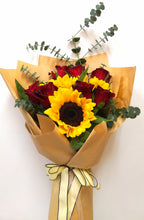 Load image into Gallery viewer, Love u so much - Elegant Floral Gift Boutique
