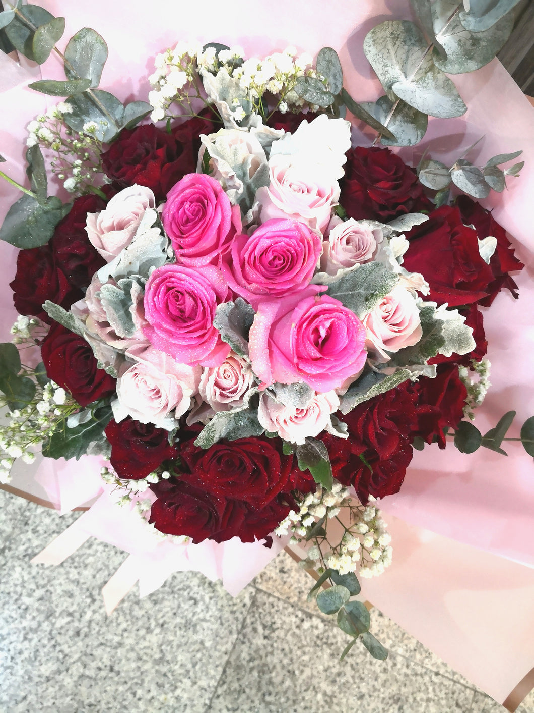 passion of love 33 (tone) - Elegant Floral Gift Boutique