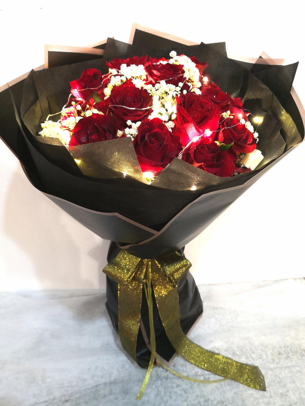 passion of love 20 - Elegant Floral Gift Boutique