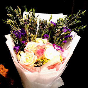 Deal Of The Day - Flower Arrangement - Elegant Floral Gift Boutique